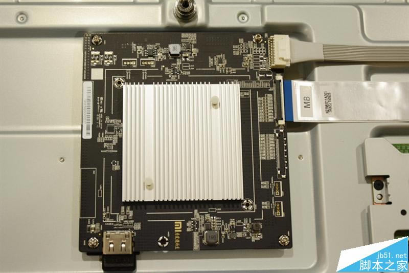 4999元业界良心!小米电视3真机拆解