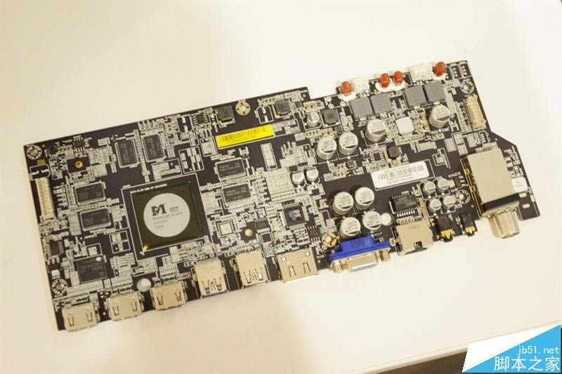 4999元业界良心!小米电视3真机拆解