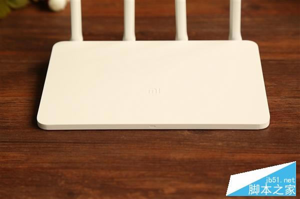 149元!小米路由器3开箱图赏:比iPhone 6还薄
