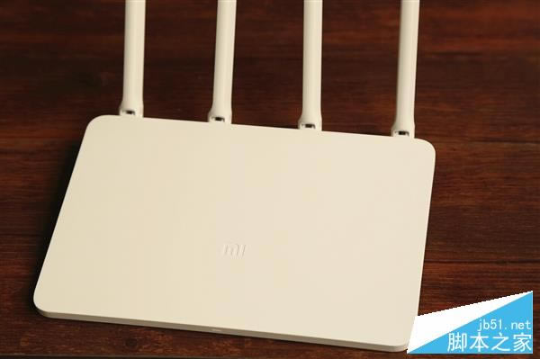 149元!小米路由器3开箱图赏:比iPhone 6还薄