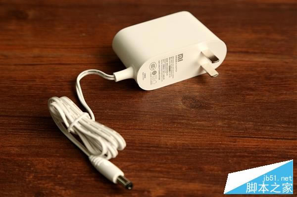 149元!小米路由器3开箱图赏:比iPhone 6还薄