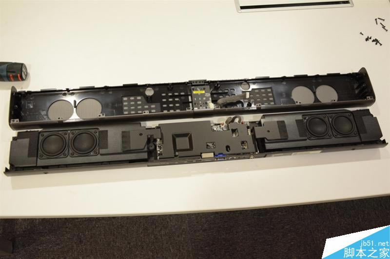 4999元业界良心!小米电视3真机拆解