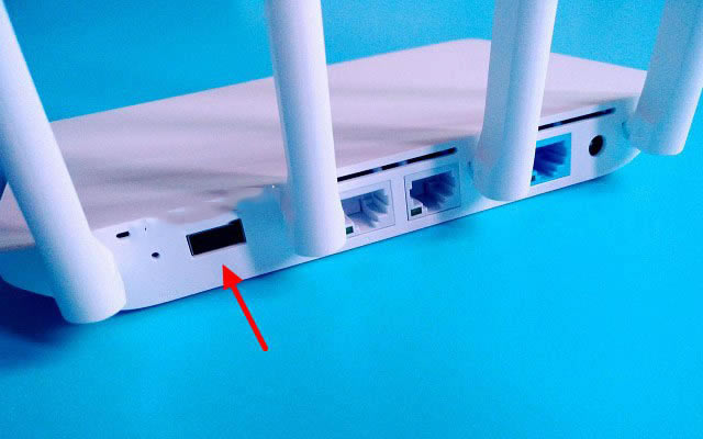 小米路由器4和3哪个好用 小米路由器3和4区别对比详细评测_路由器_网络_本站