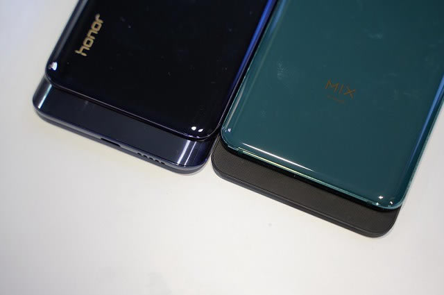 С��MIX3����ҫMagic2�ĸ�ֵ���� ��ҫMagic2��С��MIX3����Ա�_�ֻ�֪ʶ_�ֻ�ѧԺ_��վ