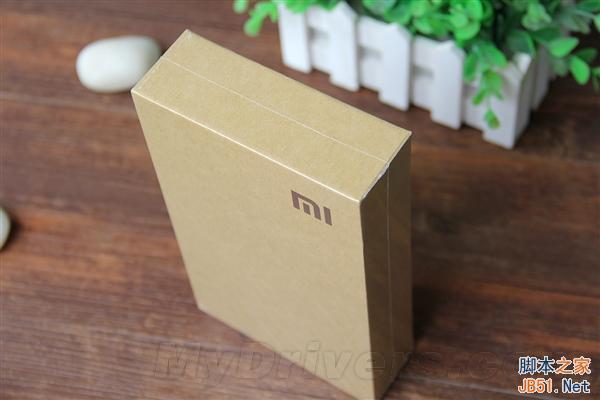 �ڵ�Ư������ɫ��С���ֻ�4ͼ�ͣ���Ȼ����