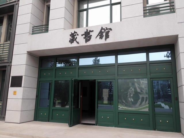 小米4与华为荣耀6谁更值得买?小米4与华为荣耀6详细对比评测_手机评测_手机学院_本站