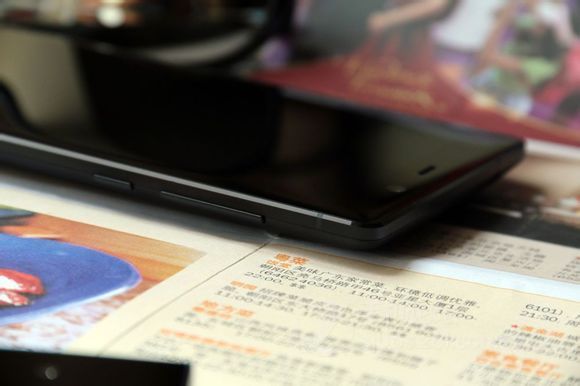 点击查看大图 完爆小米4!国产双卡4G旗舰IUNI U3真机上手体验/图_手机评测_手机学院_本站