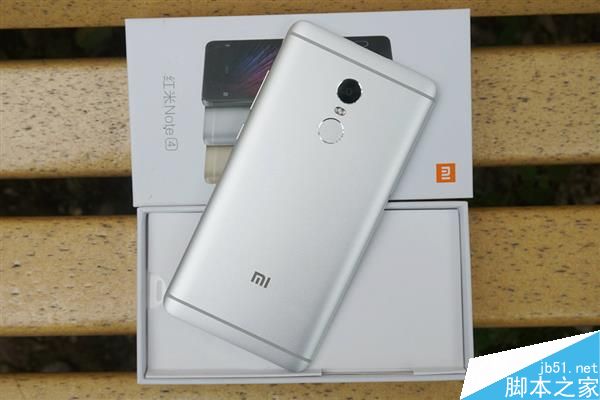红米Note 4金色、银色图赏:漂亮金属机!