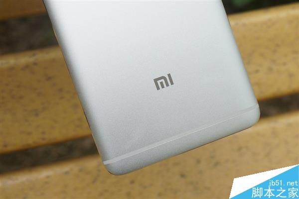 红米Note 4金色、银色图赏:漂亮金属机!