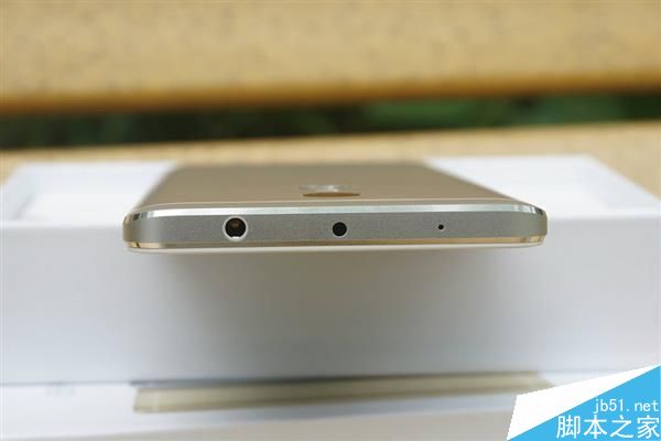 红米Note 4金色、银色图赏:漂亮金属机!