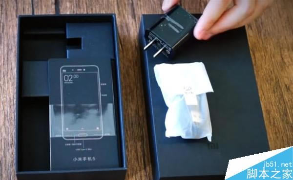 小米5尊享版视频评测:2699元旗舰如何?