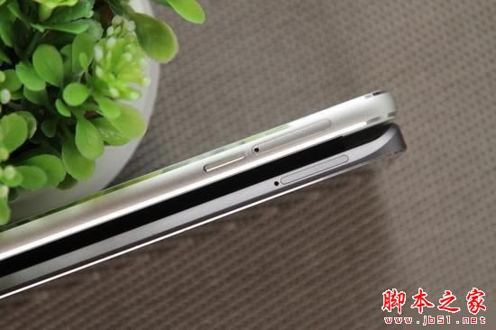 TCL 750和小米5哪个值得入手?小米5和TCL 750全面区别对比深度评测_手机评测_手机学院_本站