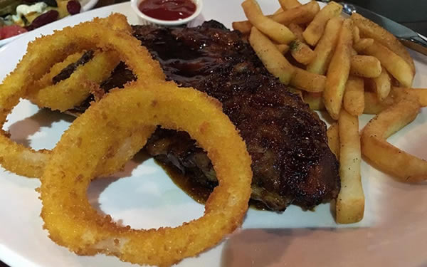 荣耀8和小米5哪个好?小米5与华为荣耀8区别对比评测_手机评测_手机学院_本站