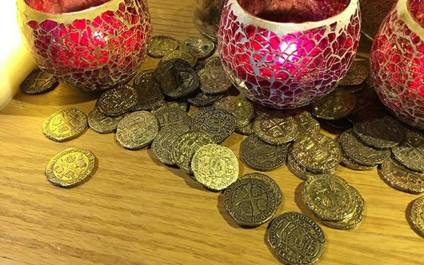 荣耀8和小米5哪个好?小米5与华为荣耀8区别对比评测_手机评测_手机学院_本站