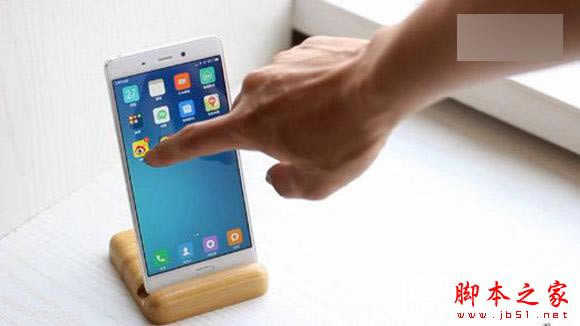 疑似小米5“真机”上手视频曝光:屏幕感人