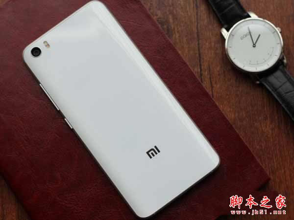 诺基亚6和小米5哪个好看?外观区别对比