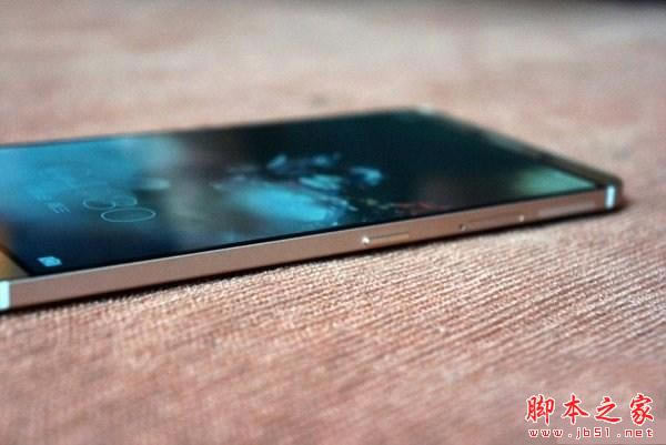 乐max pro和小米5哪个好?乐max pro和小米5详细对比评测_手机评测_手机学院_本站