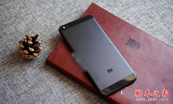 小米5C后盖怎么打开?小米5c拆解更换后盖图文教程