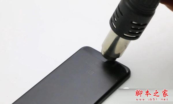 小米5C后盖怎么打开?小米5c拆解更换后盖图文教程