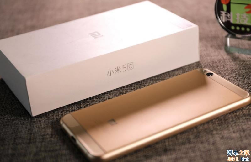 小米5C香槟金好看吗?小米5C香槟金色版开箱图赏_安卓手机_手机学院_本站