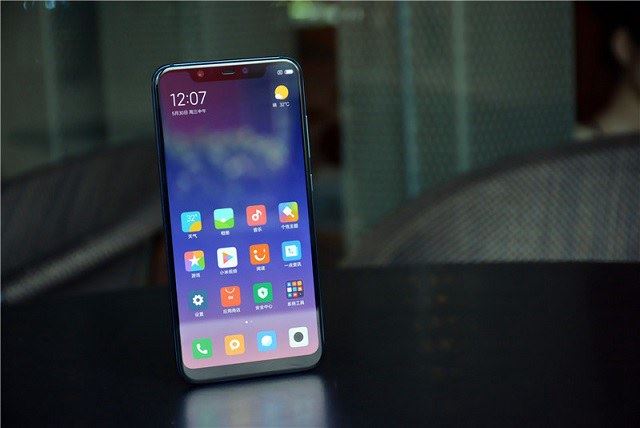 2019��ǧ�����ֻ�ѡʲô�� 8��2000����ֵ������ֻ��Ƽ�_�ֻ�֪ʶ_�ֻ�ѧԺ_��վ