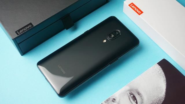 2019��ǧ�����ֻ�ѡʲô�� 8��2000����ֵ������ֻ��Ƽ�_�ֻ�֪ʶ_�ֻ�ѧԺ_��վ