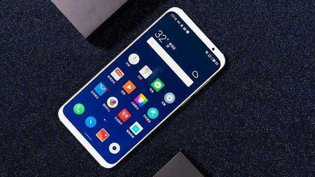 2019有哪些小屏手机 8款6英寸以下小屏全面屏手机推荐_手机知识_手机学院_本站