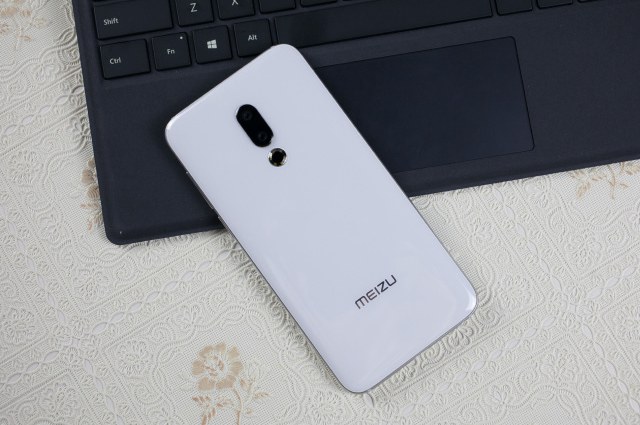 2019有哪些小屏手机 8款6英寸以下小屏全面屏手机推荐_手机知识_手机学院_本站