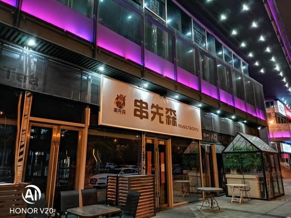 OPPO Reno、荣耀V20和小米9手机拍照效果对比评测_手机评测_手机学院_本站
