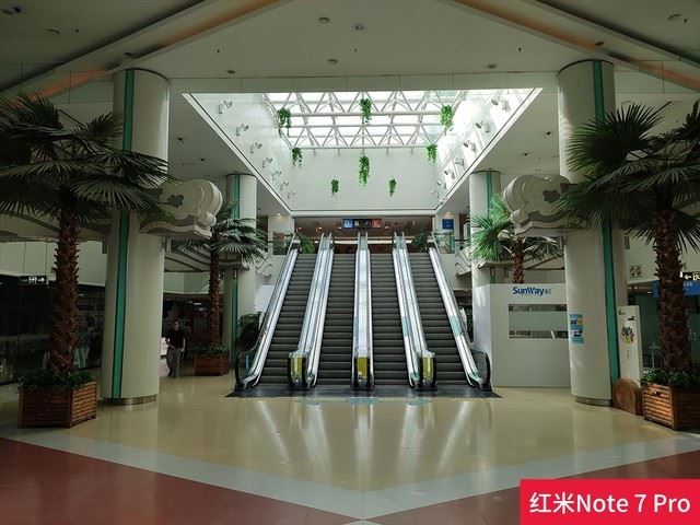 realme X和红米Note7 Pro配置哪个好 realme X红米Note7 Pro区别对比介绍_手机评测_手机学院_本站