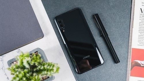 荣耀9XPRO和Redmi Note8Pro哪款拍照好 两款手机拍照对比_手机评测_手机学院_本站