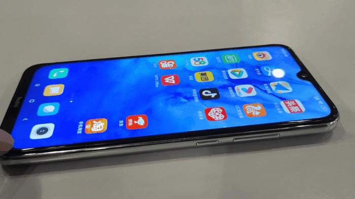 荣耀Play3和红米Note8哪款好 荣耀Play3和红米Note8区别对比_手机评测_手机学院_本站