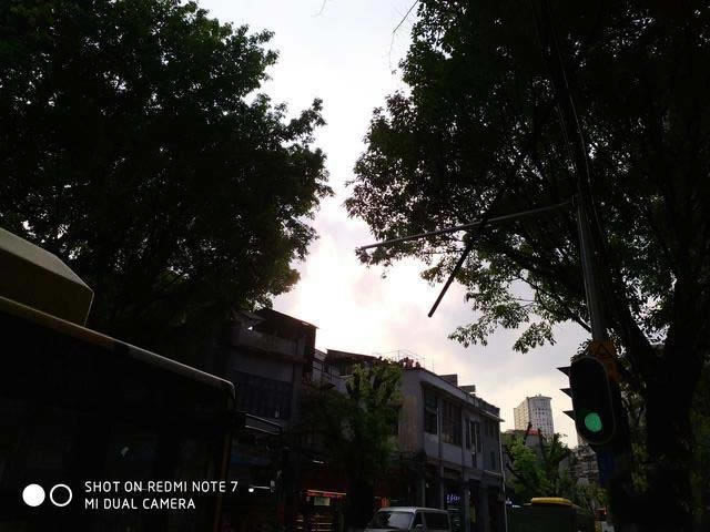 红米Note7拍照效果怎么样 红米Note 7相机评测_手机评测_手机学院_本站