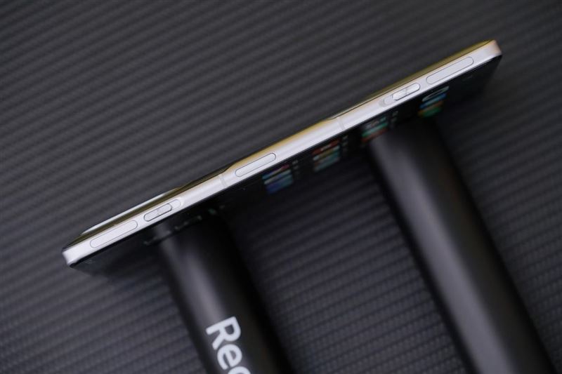 Redmi K40游戏增强版值得买吗 Redmi K40游戏增强版详细评测_手机评测_手机学院_本站