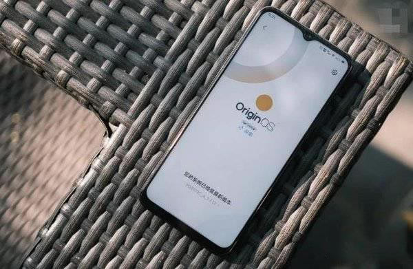 iqooz3和红米k40有何不同 iqooz3和红米k40对比评测_手机评测_手机学院_本站