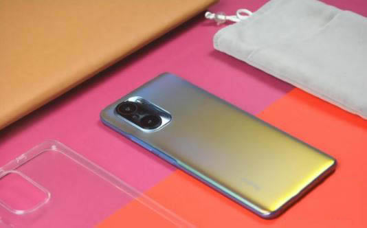 红米k40pro和k40哪款好 红米k40pro和k40对比评测_手机评测_手机学院_本站