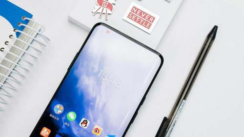 4款手机横评 OPPOReno和一加7Pro、Redmi K20Pro、realme X区别对比_手机评测_手机学院_本站