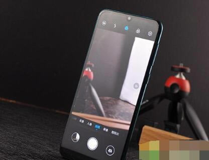 华为nova5Pro和红米k20Pro哪一款比较好 两者性价比差别评测解析_手机评测_手机学院_本站